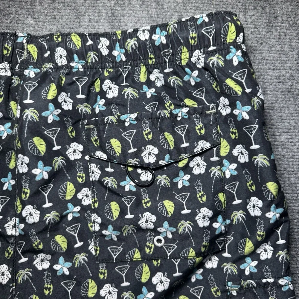 Tommy Bahama Swim Trunks Cocktail Martini Floral Print Men L Board Shorts Lined